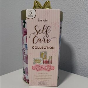 Nicole Miller 5 piece beauty self care collection NWT